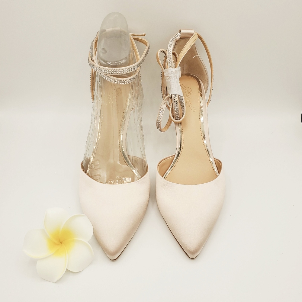 Badgley Mischka Jewel Sabrina heels NWOB - Picture 4 of 11